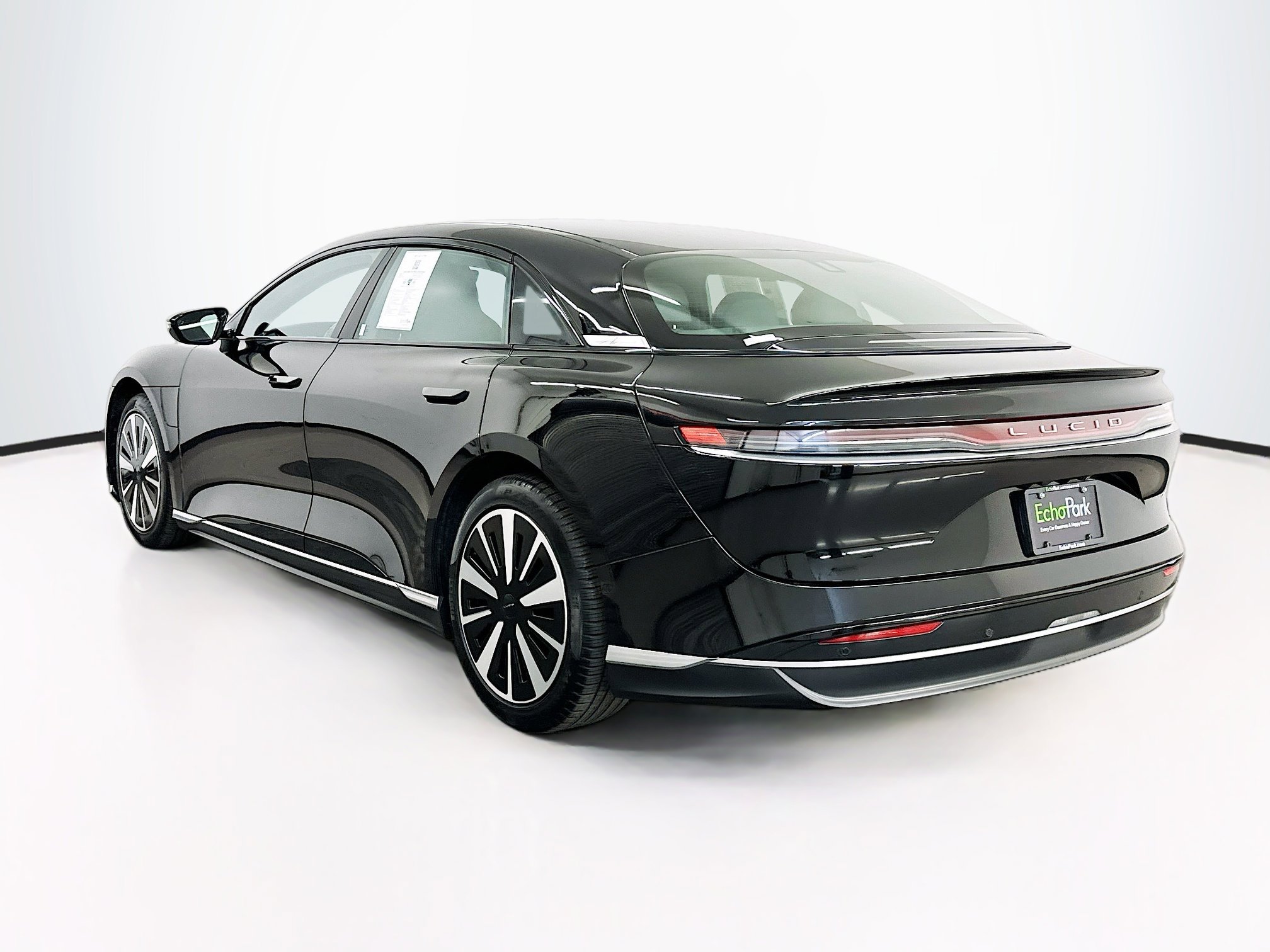 Used 2023 Lucid Air Pure image 5