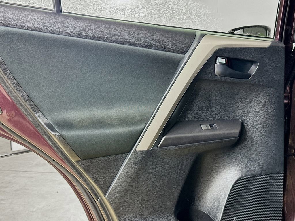 Certified 2017 Toyota RAV4 LE image 17