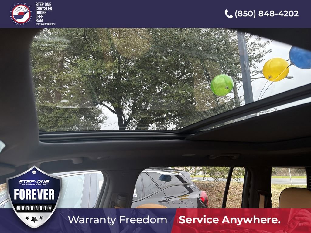 Used 2024 Jeep Grand Cherokee L Summit w/ Rear Seat Video Group I AWD/4WD image 33