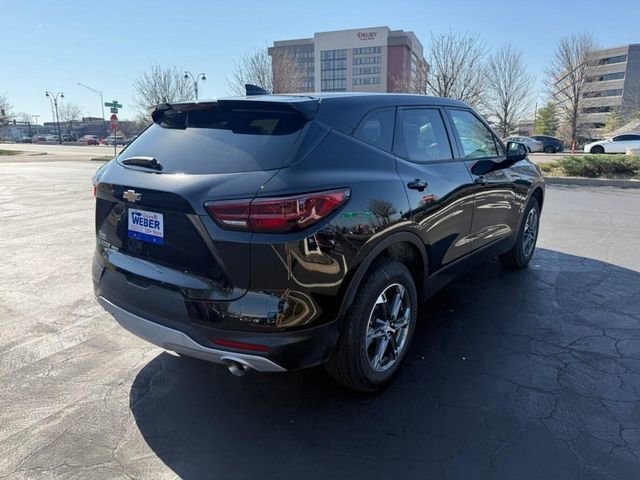 Used 2025 Chevrolet Blazer LT image 8