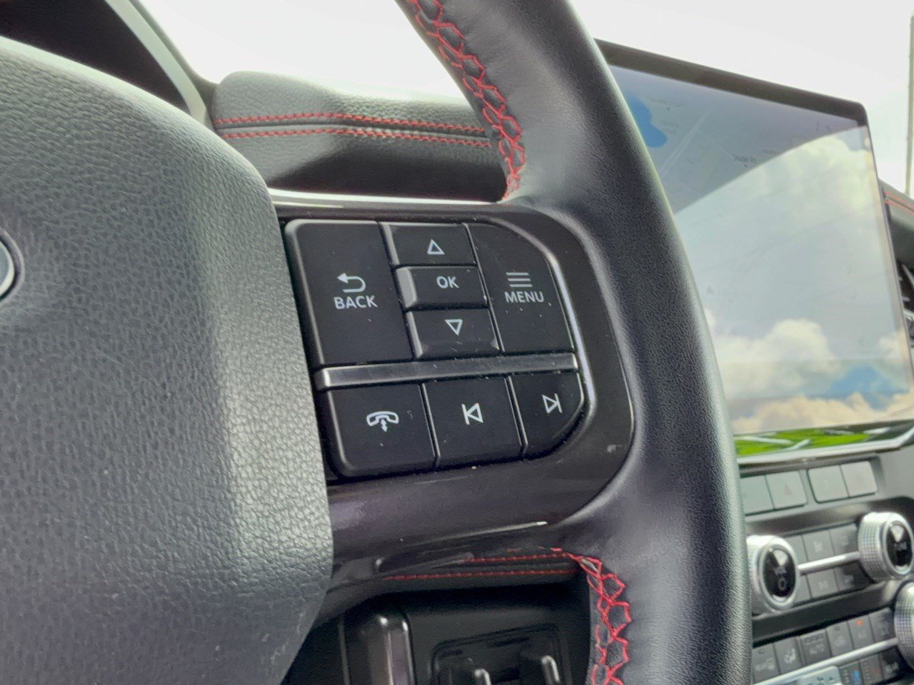 Used 2023 Ford Expedition Limited RWD image 19