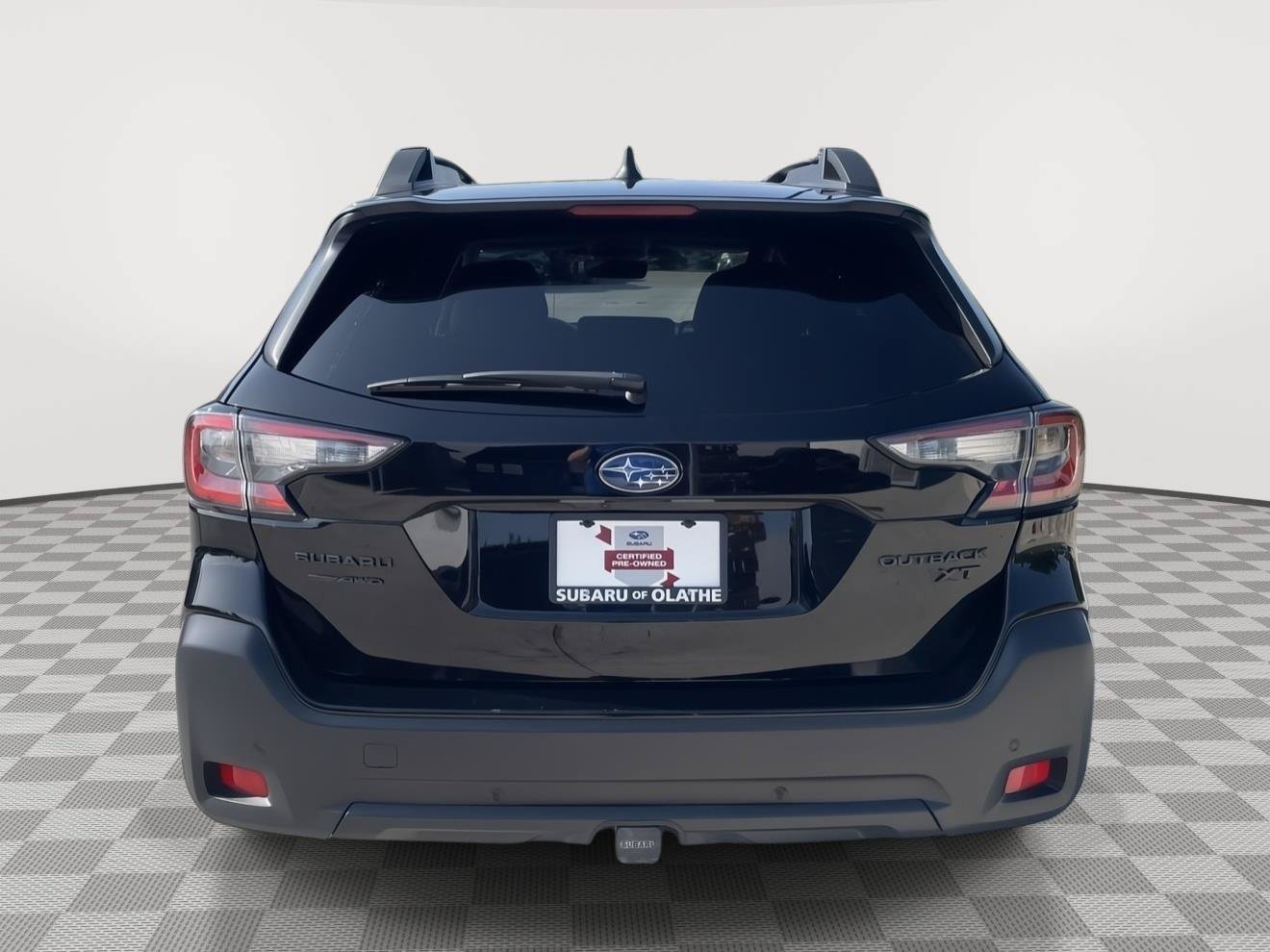 Certified 2025 Subaru Outback Onyx Edition XT AWD/4WD image 14