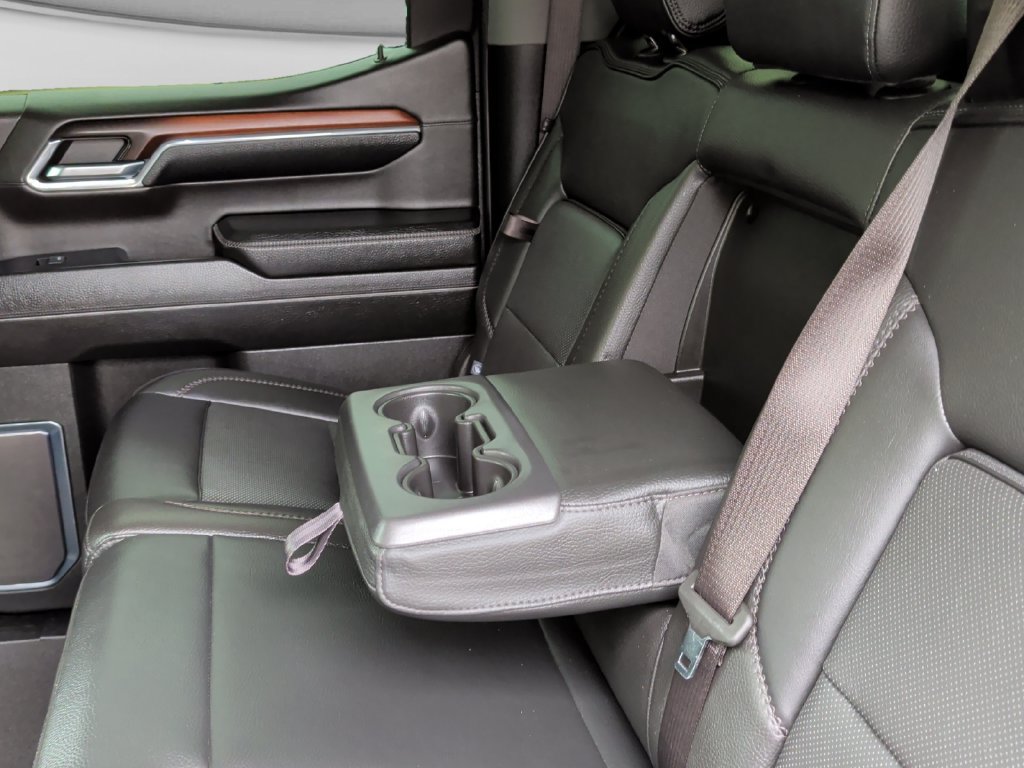 Used 2024 GMC Sierra 1500 Denali AWD/4WD image 33