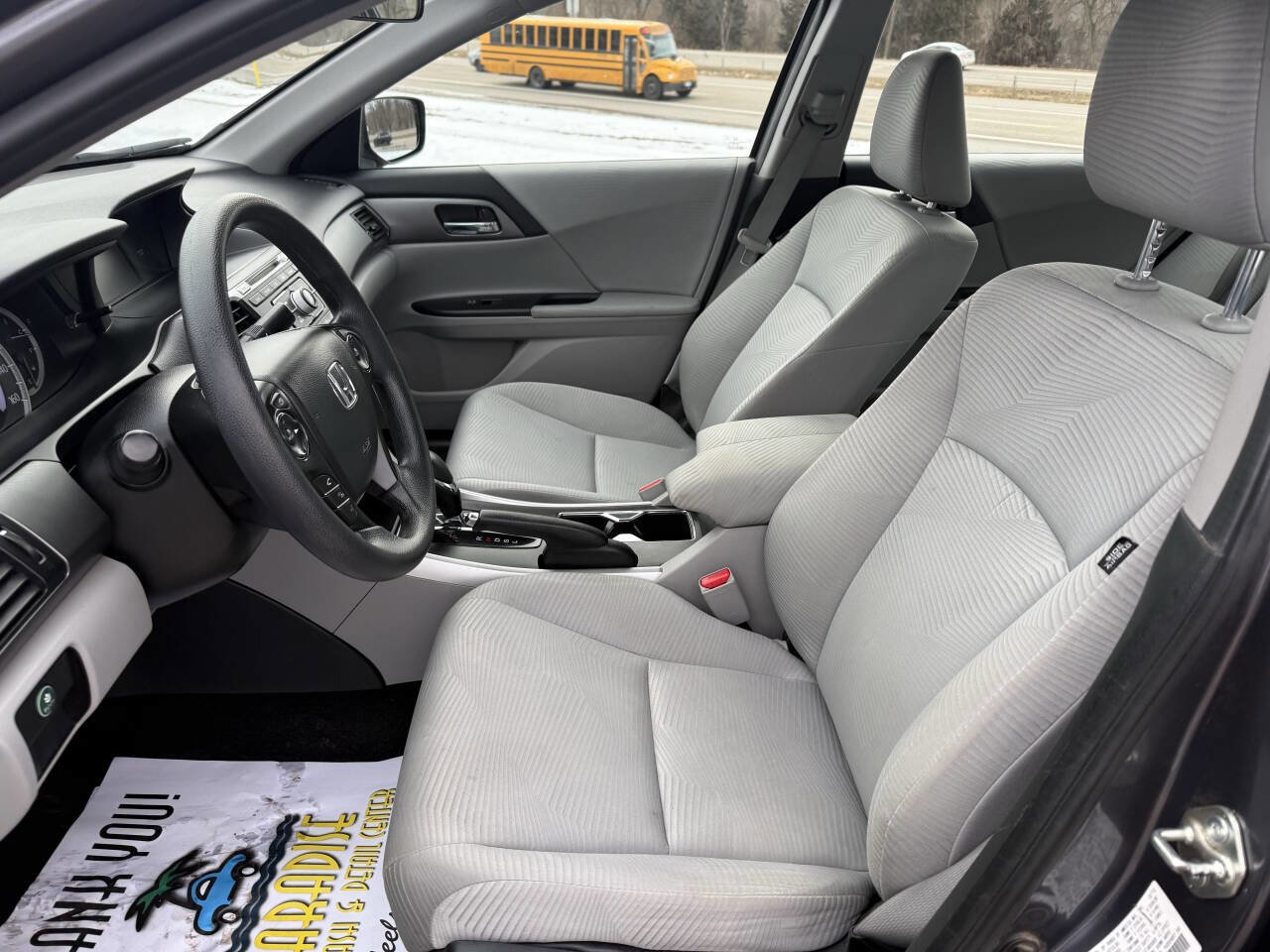 Used 2015 Honda Accord LX image 10