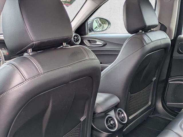 Used 2019 Alfa Romeo Giulia Ti RWD image 19