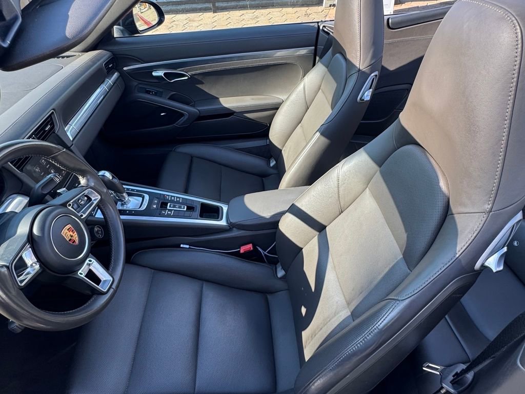 Used 2019 Porsche 911 Carrera S RWD image 15