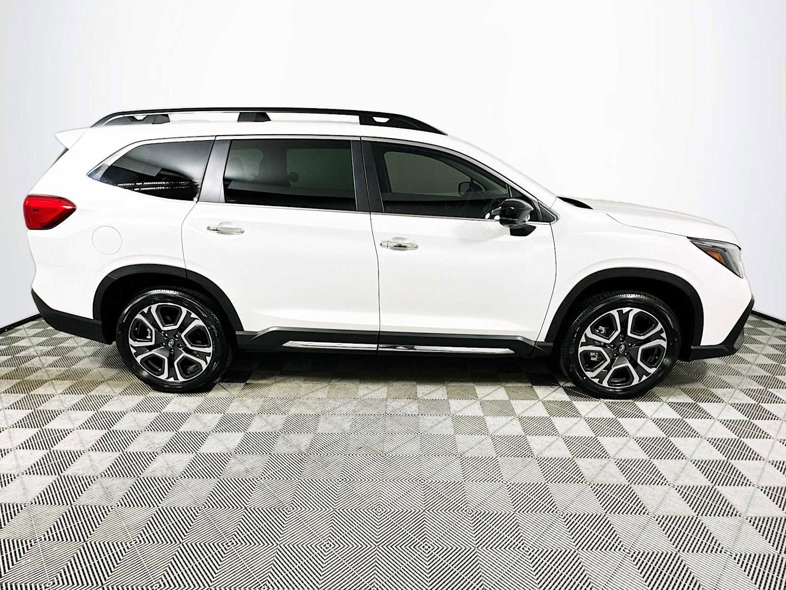 New 2026 Subaru Ascent Touring image 8