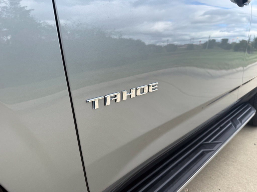 Used 2025 Chevrolet Tahoe High Country AWD/4WD image 14