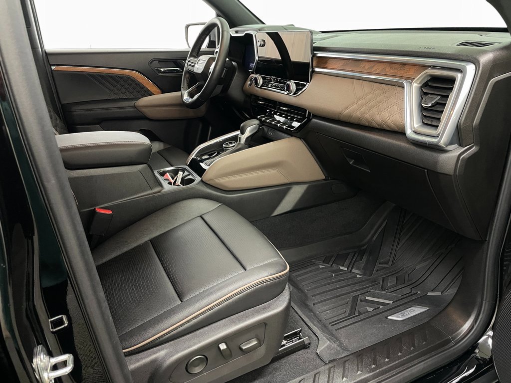 Used 2025 GMC Canyon Denali image 42