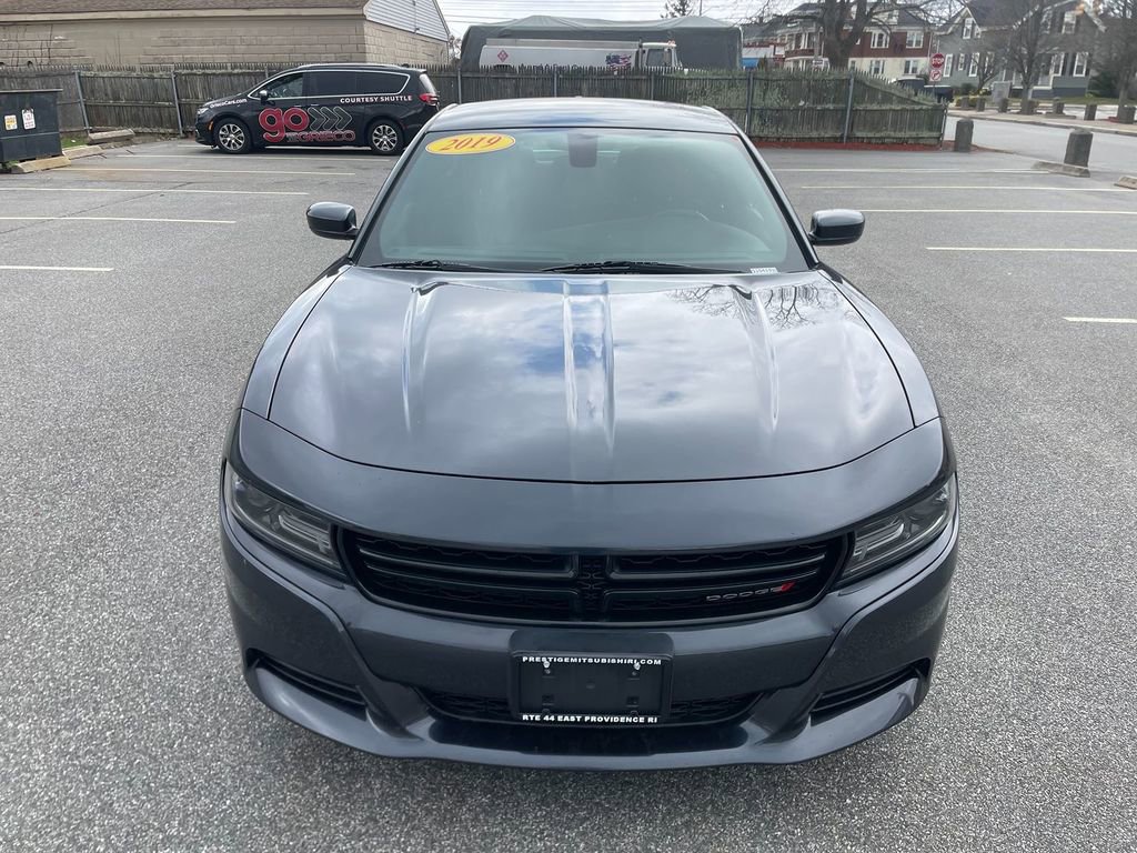 Used 2019 Dodge Charger SXT image 3