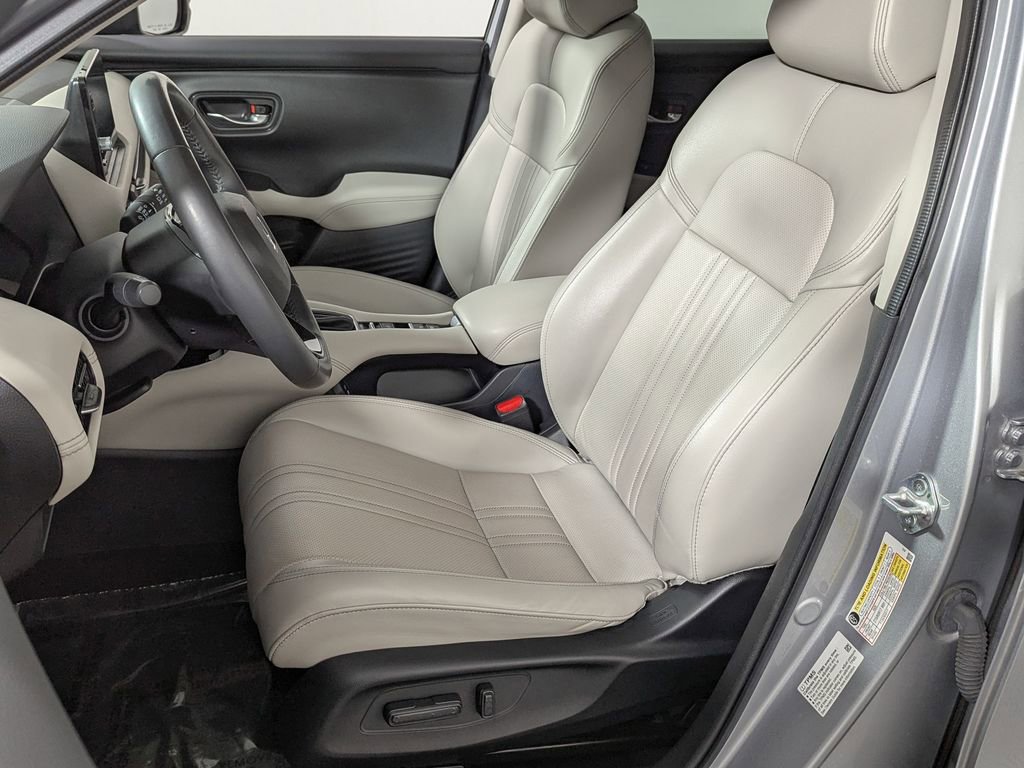 Used 2024 Honda HR-V EX-L image 14