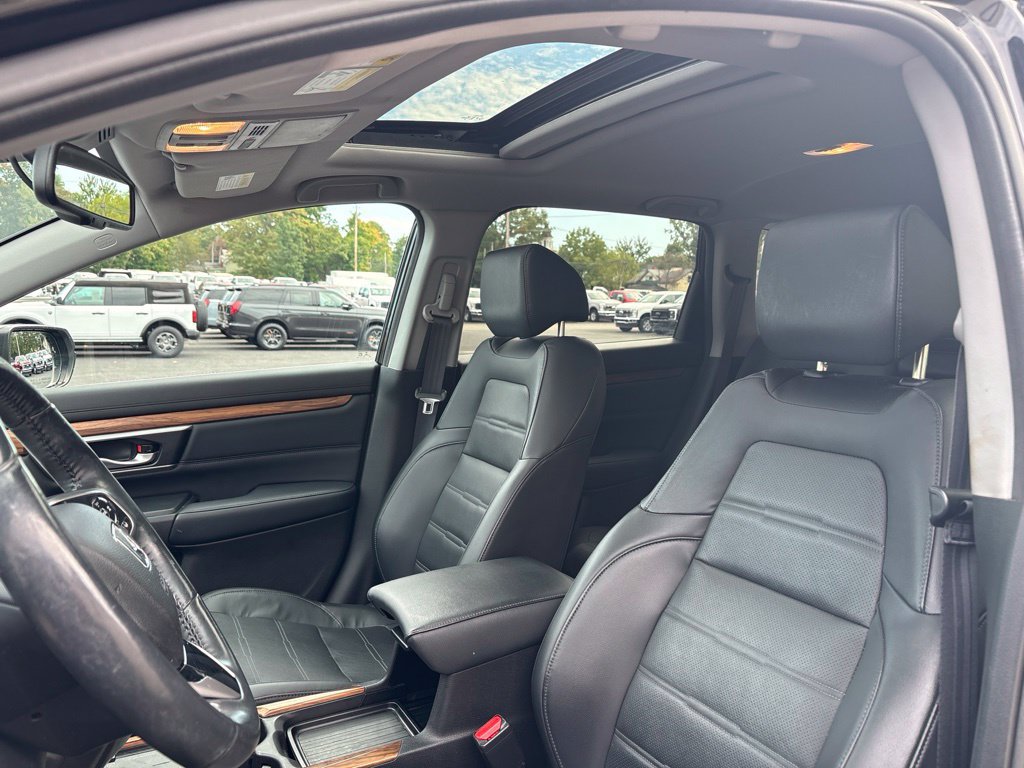 Used 2020 Honda CR-V Touring image 6