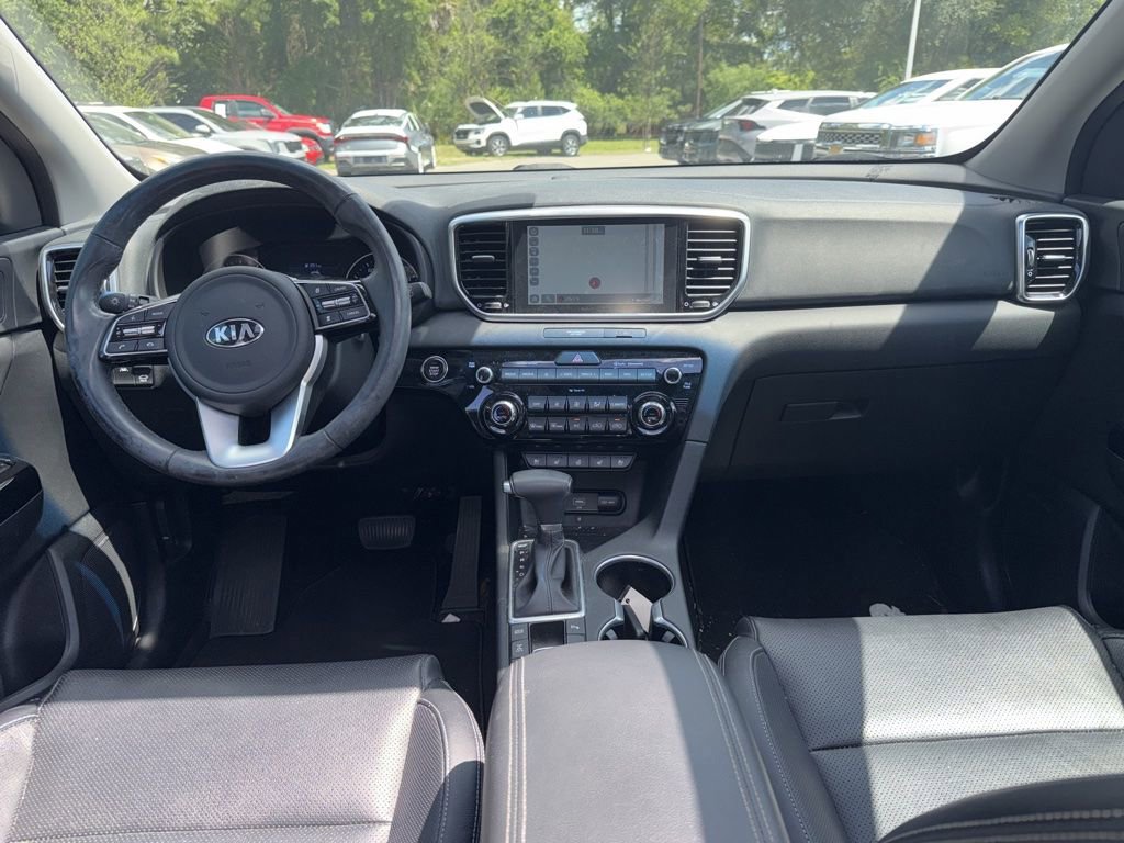 Certified 2021 Kia Sportage EX w/ EX Technology Package AWD/4WD image 21