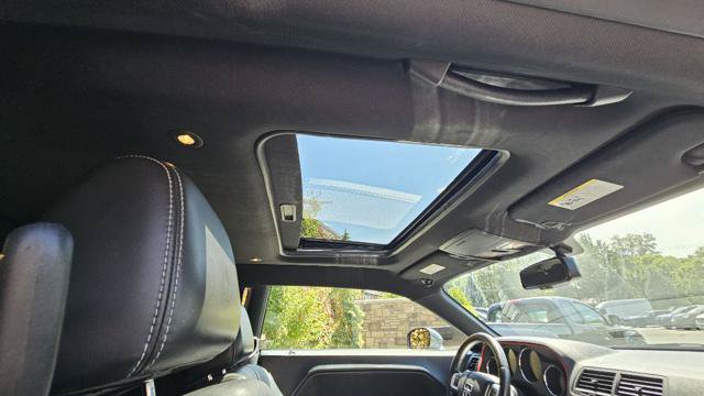 Used 2012 Dodge Challenger R/T RWD image 32