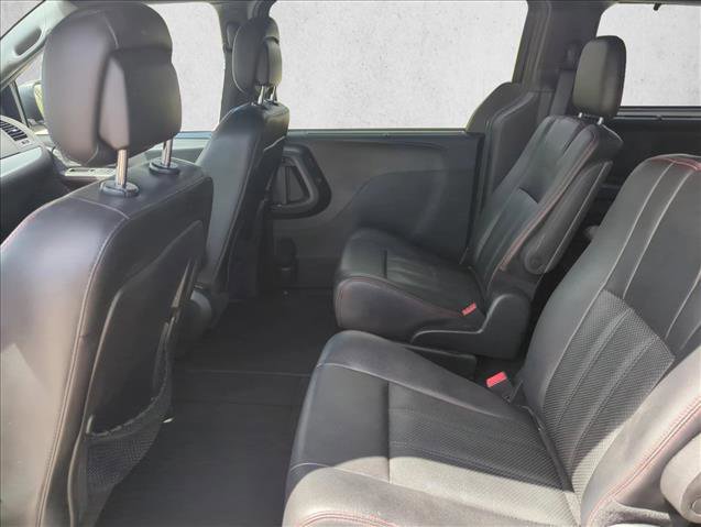Used 2017 Dodge Grand Caravan GT FWD image 17