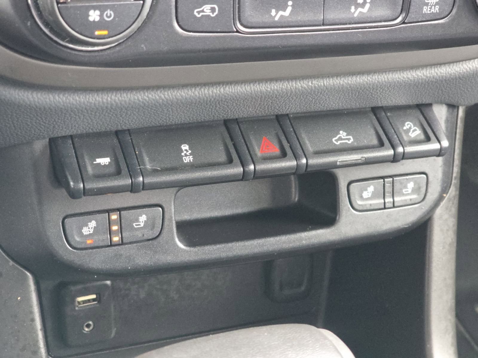 Used 2016 Chevrolet Colorado Z71 image 8