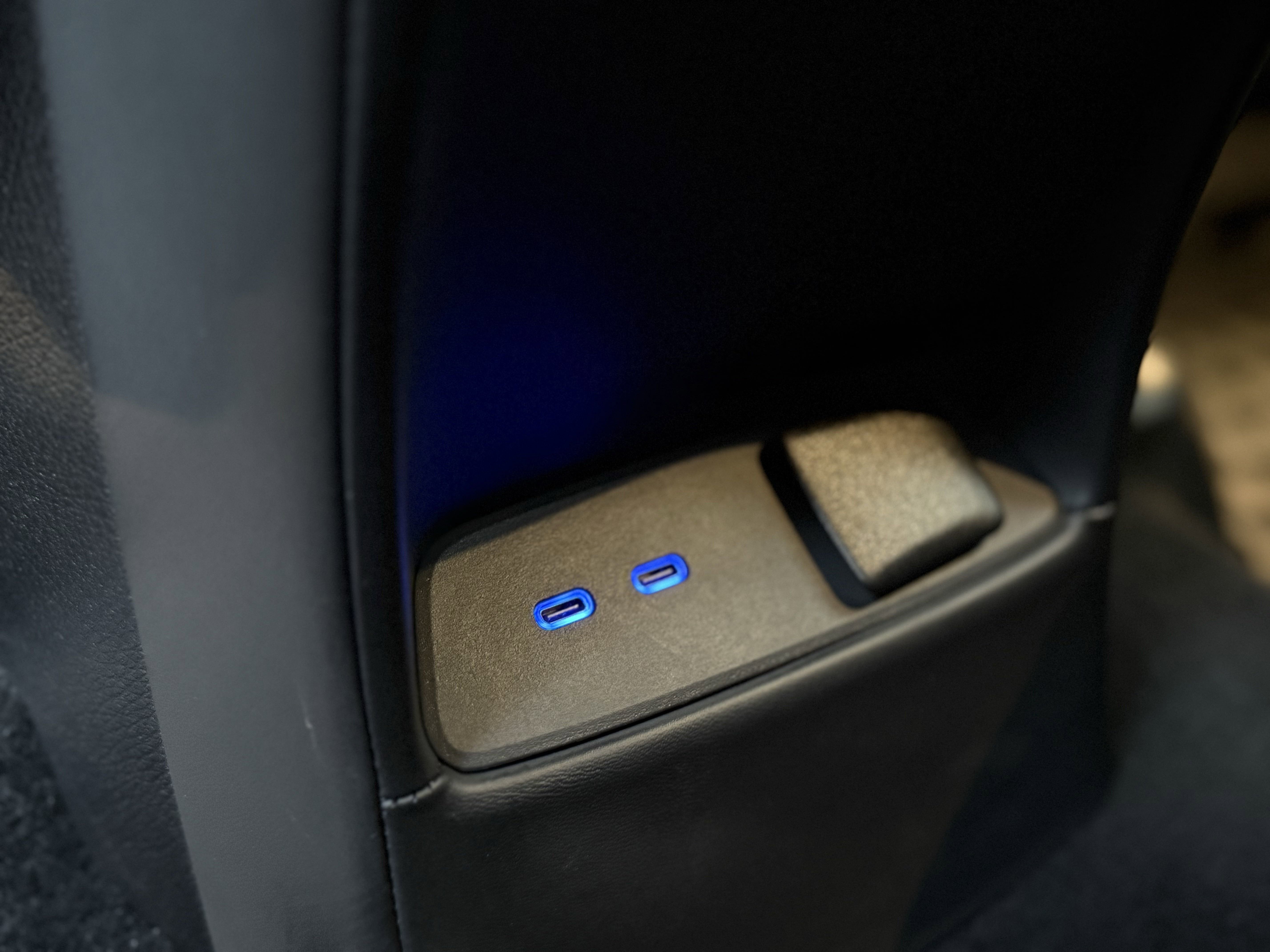 Used 2025 Mercedes-Benz G 63 AMG 4MATIC image 33