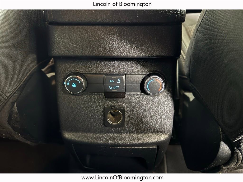 Used 2019 Ford Explorer XLT w/ Equipment Group 201A AWD/4WD image 19