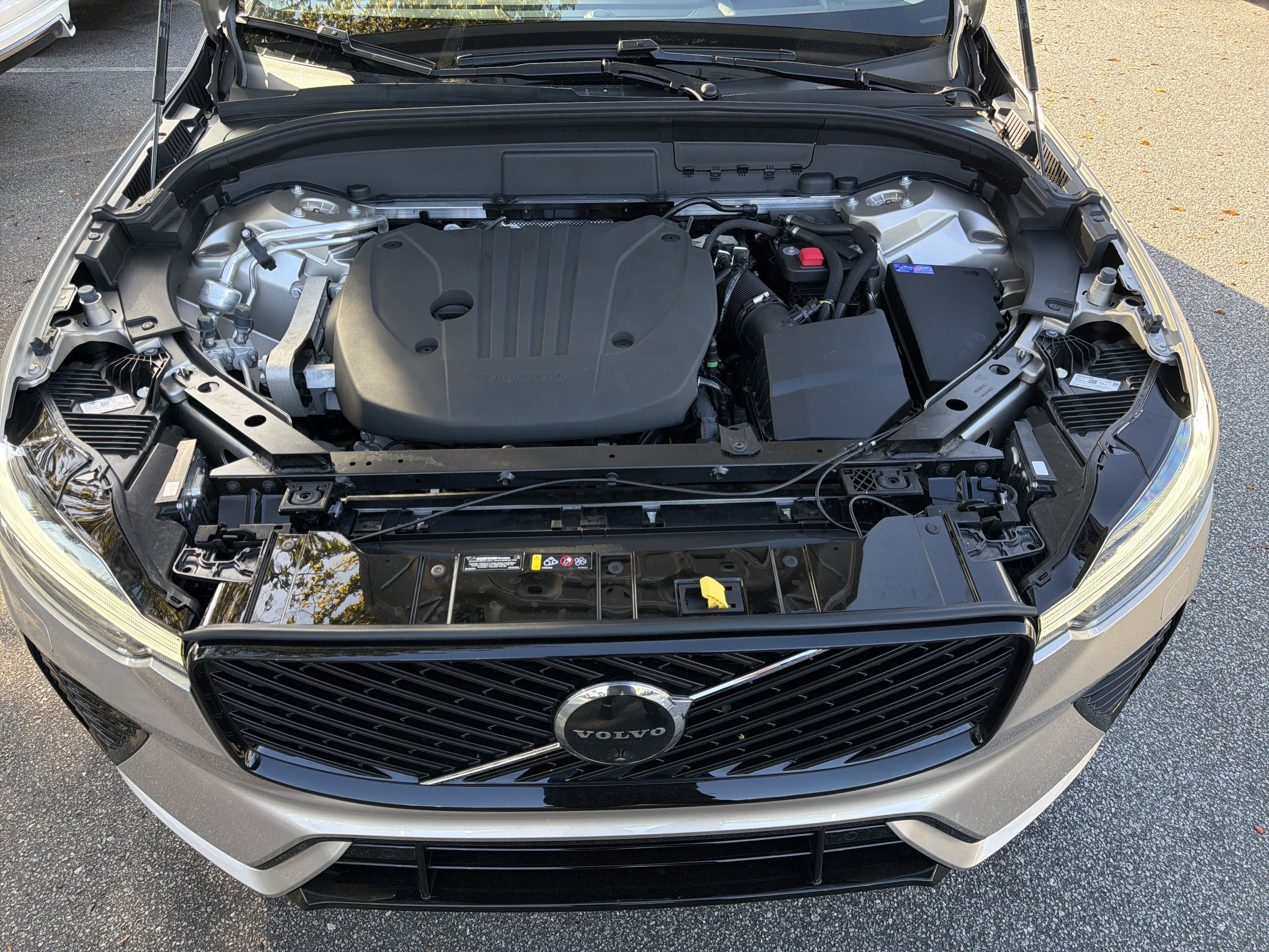 Used 2026 Volvo XC60 B5 Ultra w/ Protection Package Premier image 36