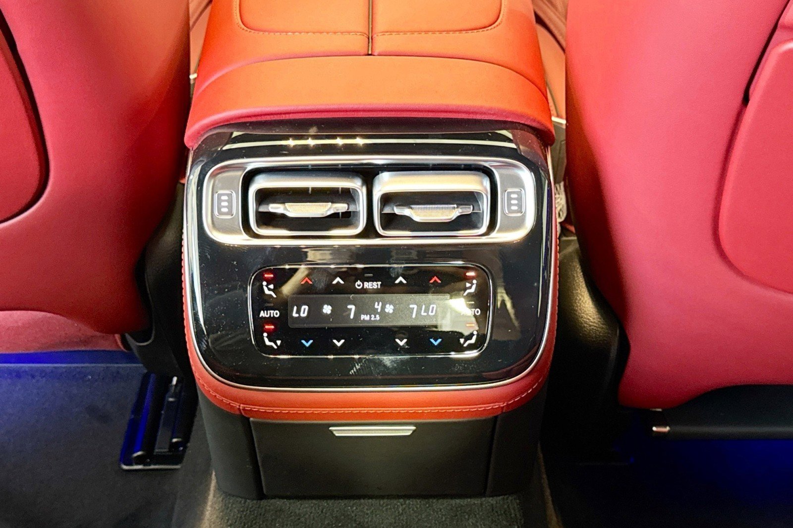 New 2026 Mercedes-Benz S 63 AMG S image 22