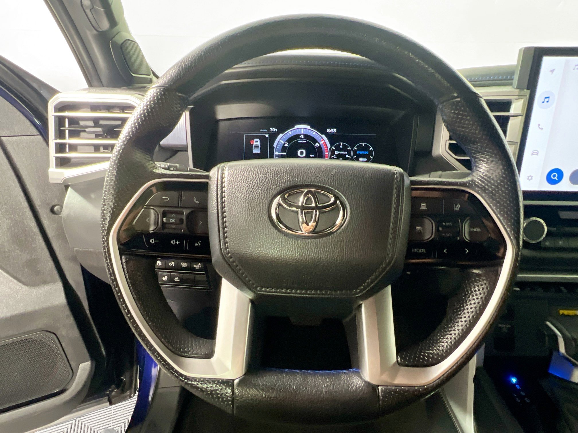 Used 2024 Toyota Tundra Platinum image 17