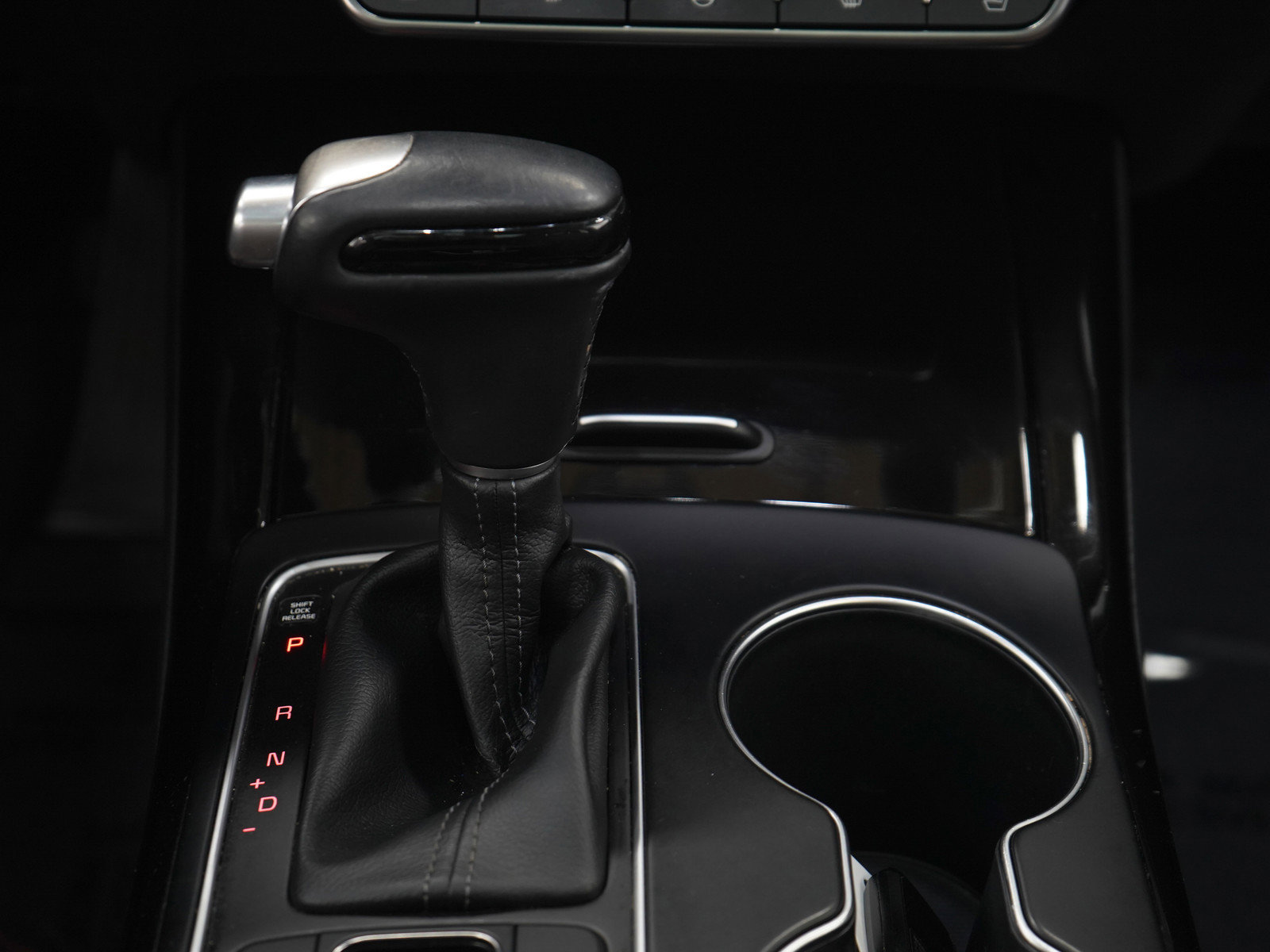 Used 2019 Kia Sorento SX w/ SX Touring Package image 22