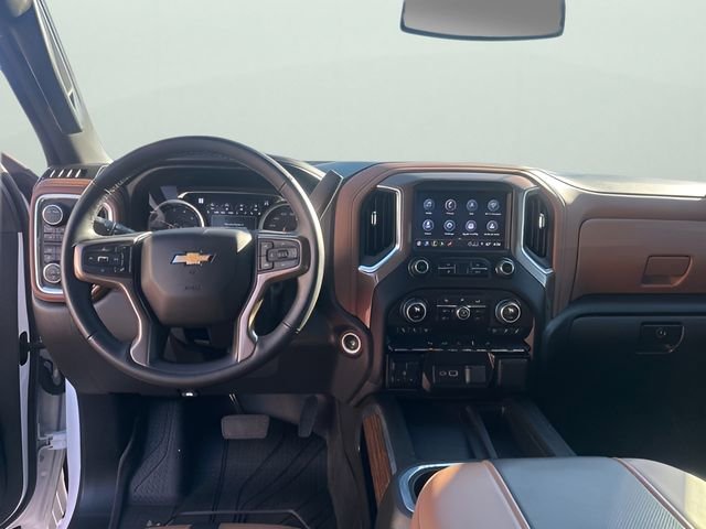 Used 2023 Chevrolet Silverado 2500 High Country AWD/4WD image 13