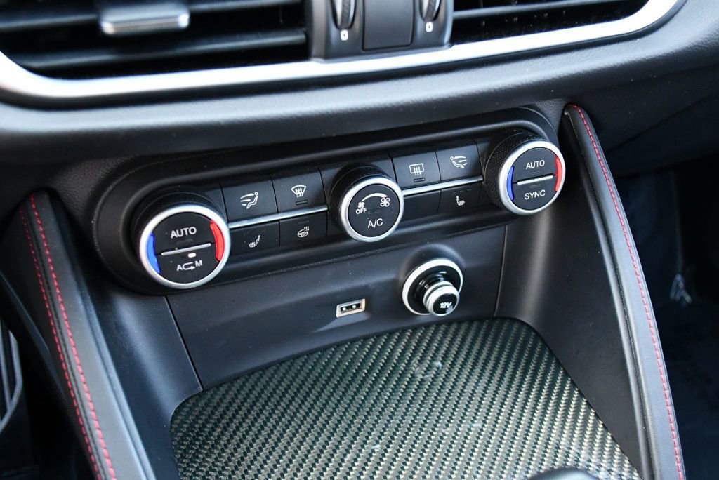 Used 2018 Alfa Romeo Stelvio Quadrifoglio w/ Driver Assist Dynamic Package image 60