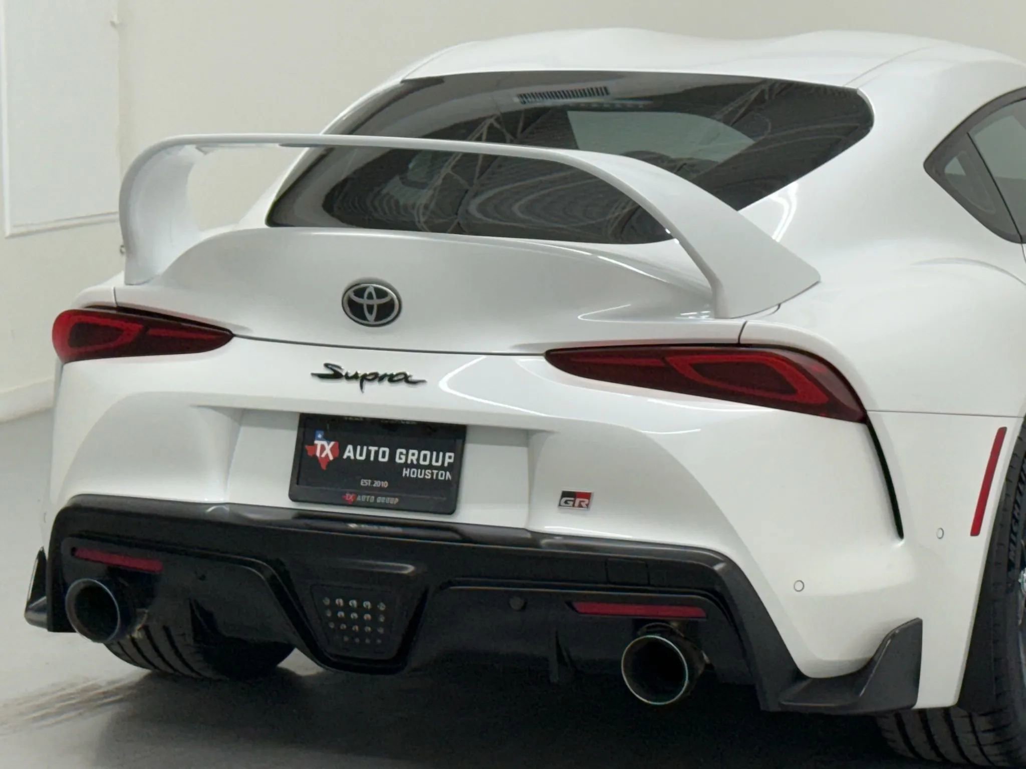 Used 2023 Toyota Supra Premium w/ Driver Assist Package image 11