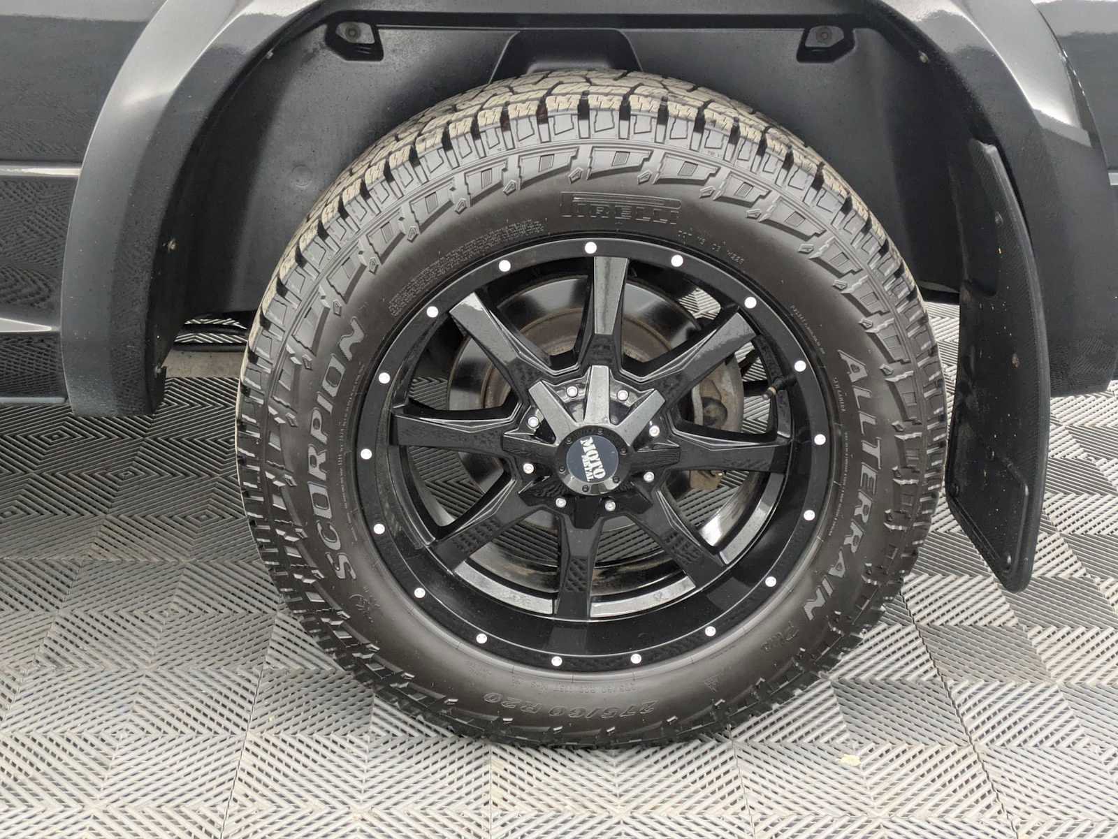 Used 2015 RAM 1500 Laramie image 14