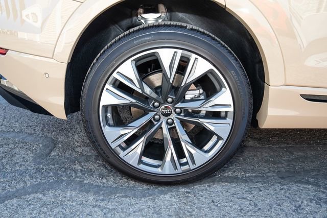 New 2025 Audi Q8 Premium Plus image 39