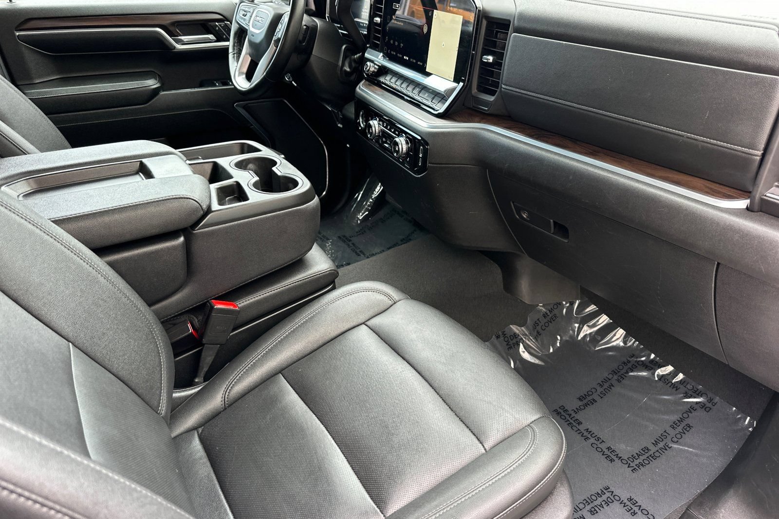 Certified 2024 GMC Sierra 1500 SLT RWD image 19