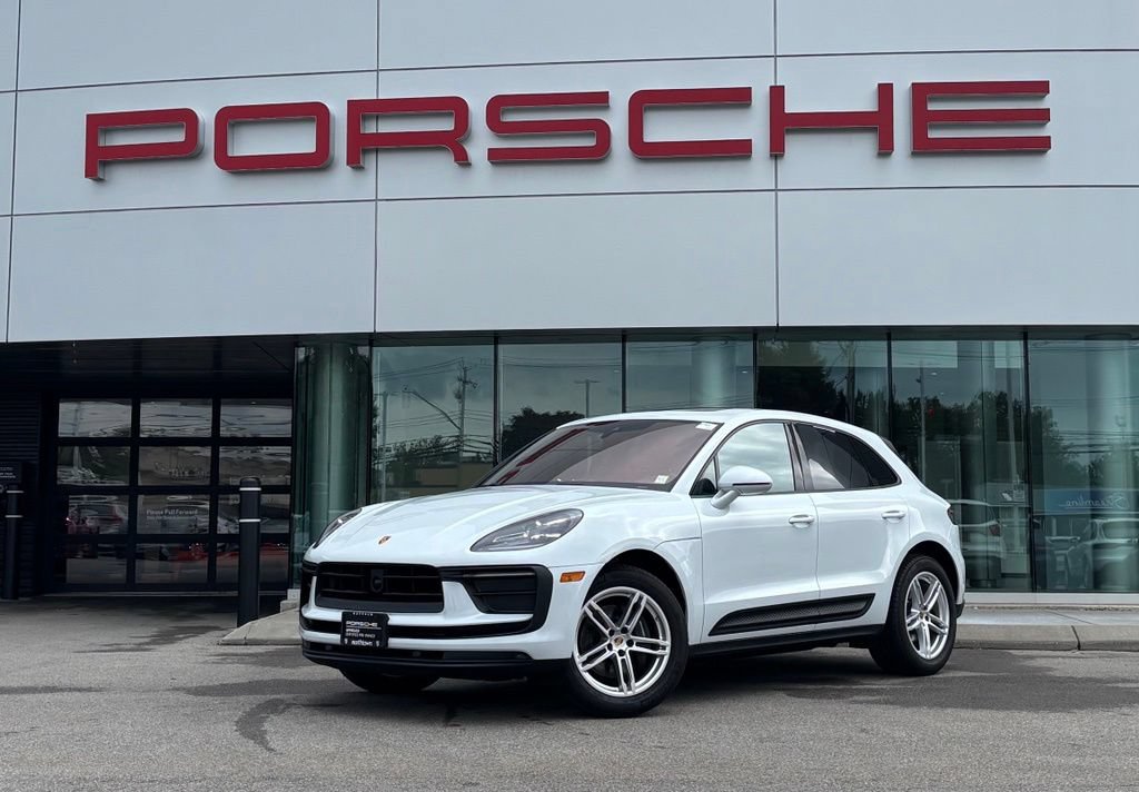 Certified 2023 Porsche Macan AWD/4WD image 1