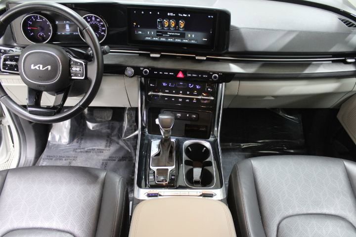 Used 2022 Kia Carnival SX image 2