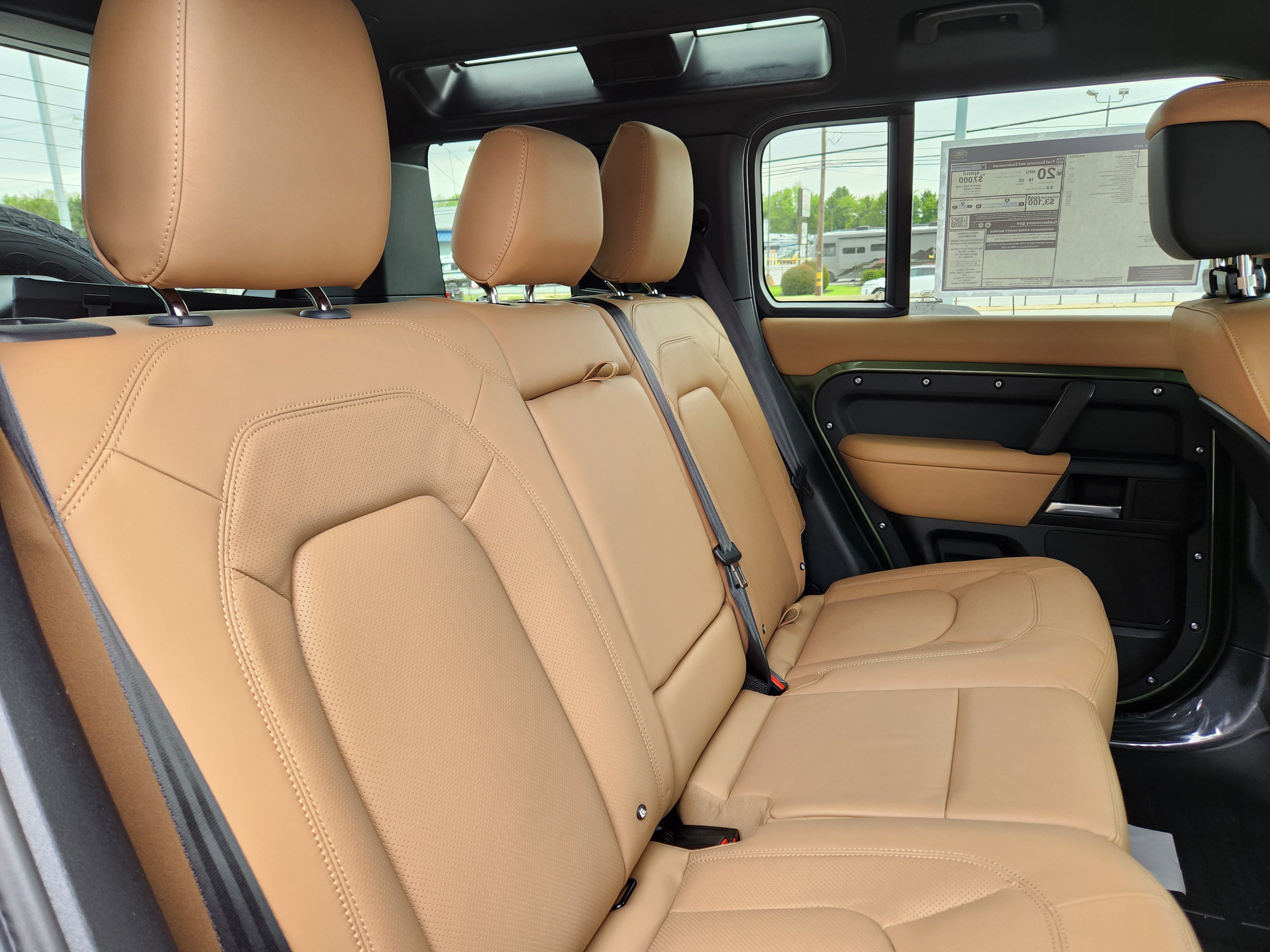 New 2026 Land Rover Defender 110 X-Dynamic SE AWD/4WD image 11