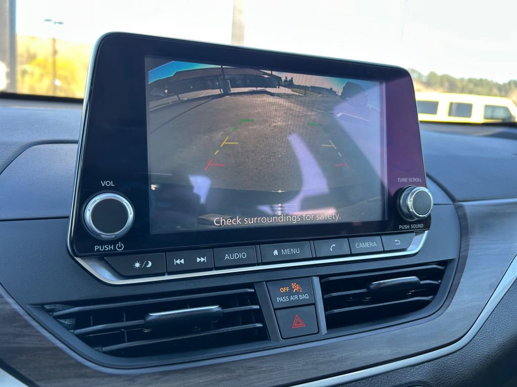 Used 2025 Nissan Altima 2.5 SV image 20