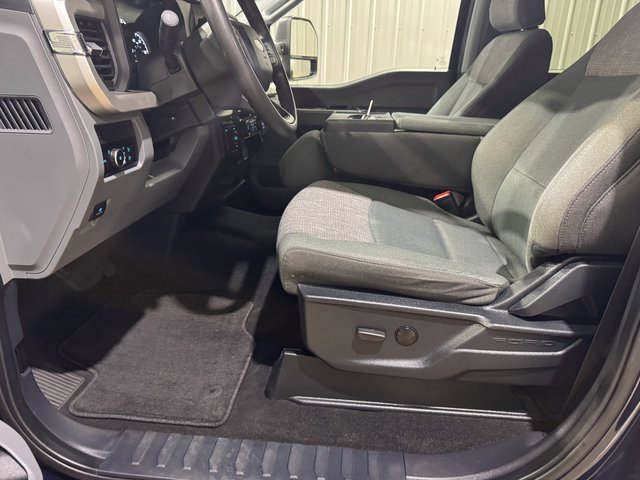 Used 2024 Ford F350 XLT image 17