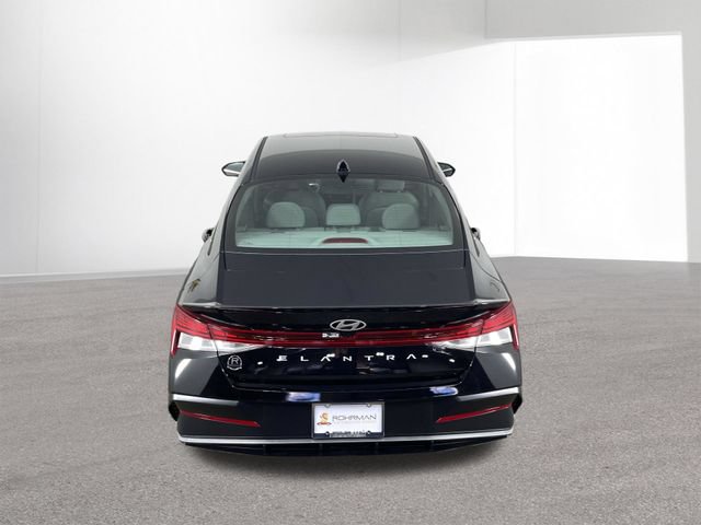 New 2026 Hyundai Elantra SEL Sport Premium FWD image 38