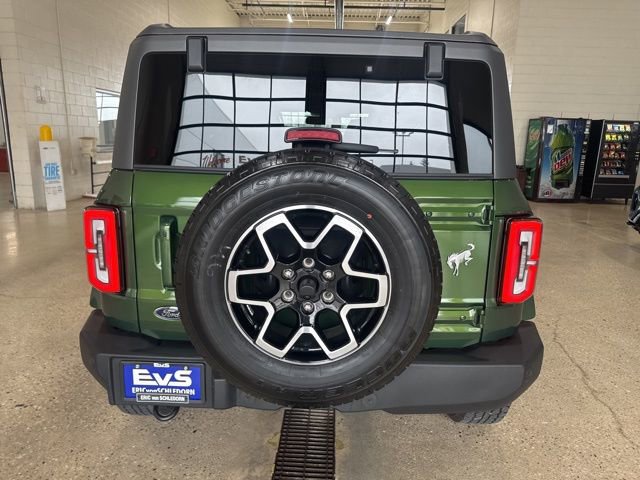 Used 2025 Ford Bronco Outer Banks image 4