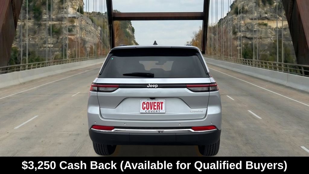 New 2025 Jeep Grand Cherokee Laredo X w/ Luxury Tech Group I RWD image 9