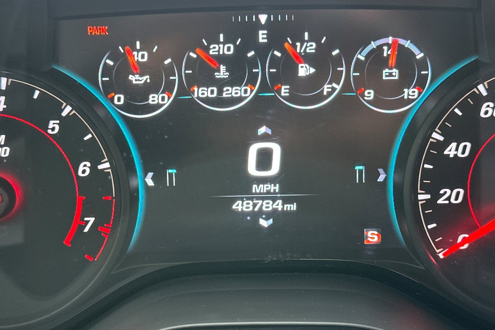 Used 2017 Chevrolet Camaro SS RWD image 40