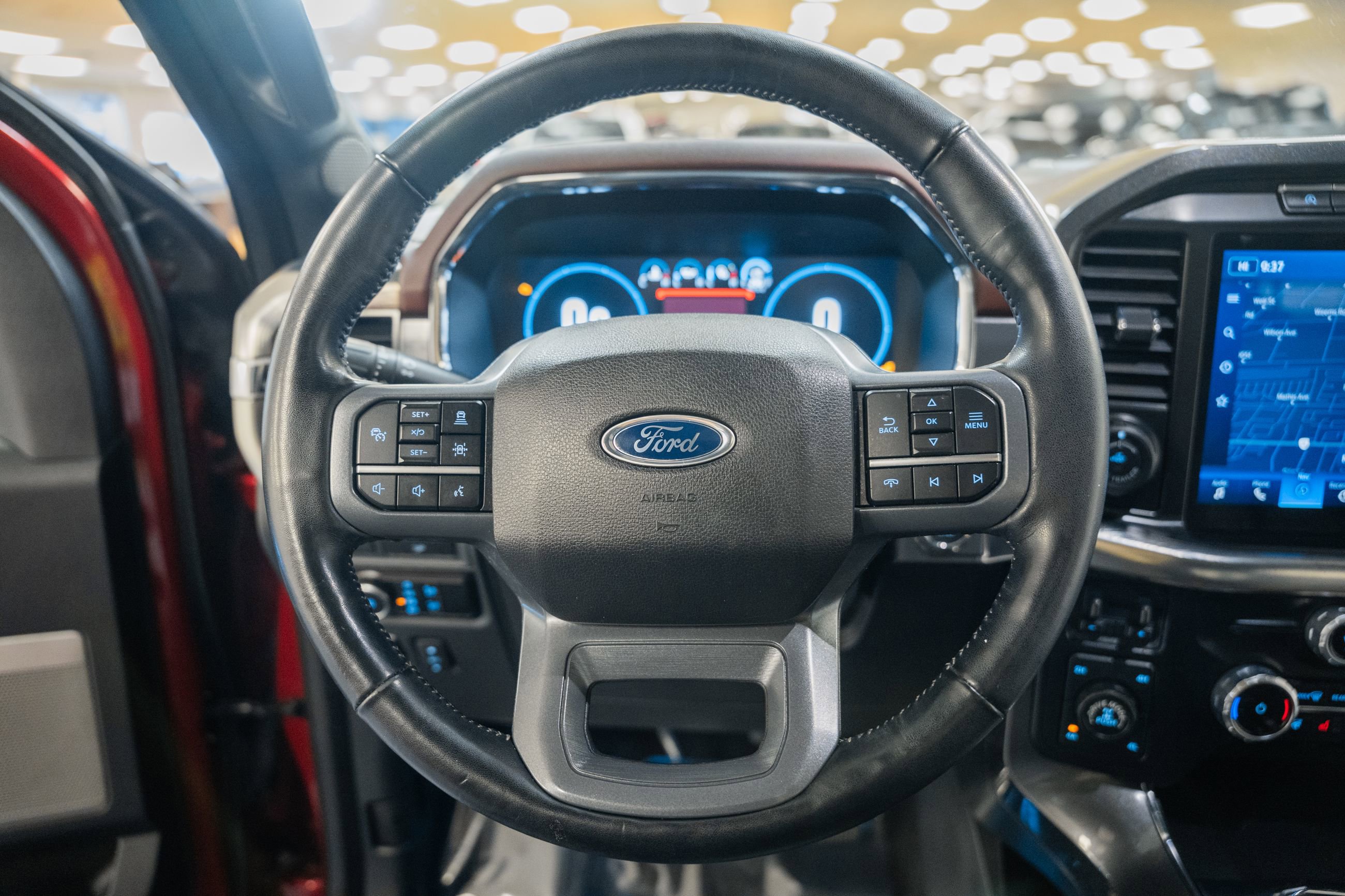 Certified 2023 Ford F150 Lariat w/ Equipment Group 502A High image 37