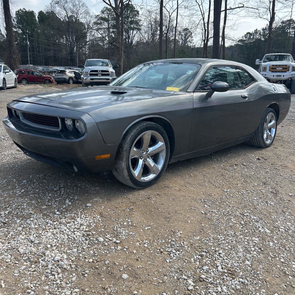 Used 2012 Dodge Challenger SXT Plus image 3