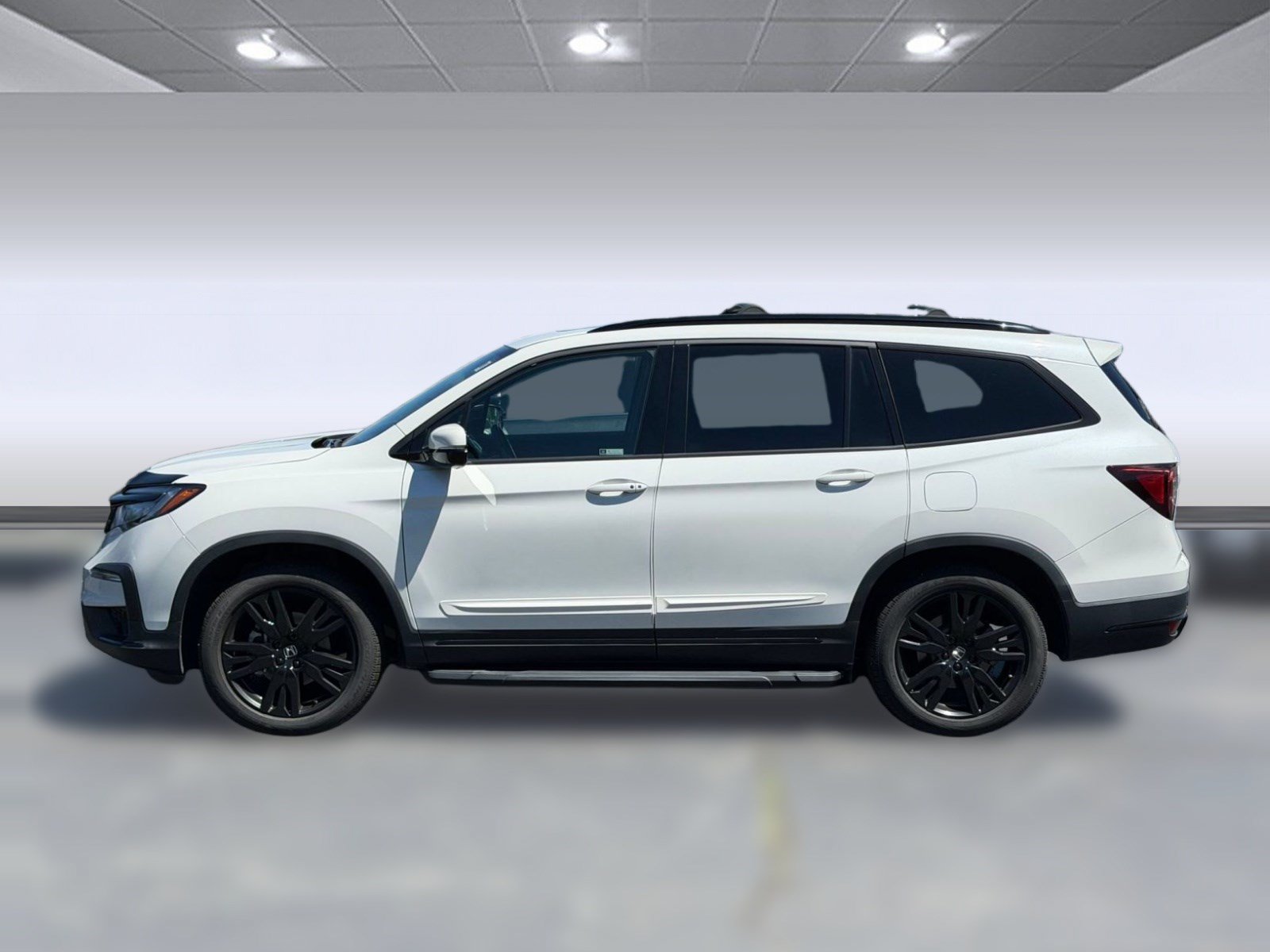 Used 2022 Honda Pilot Black Edition image 2