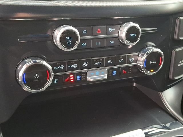 Used 2025 Ford F150 Lariat w/ Equipment Group 501A Mid image 15