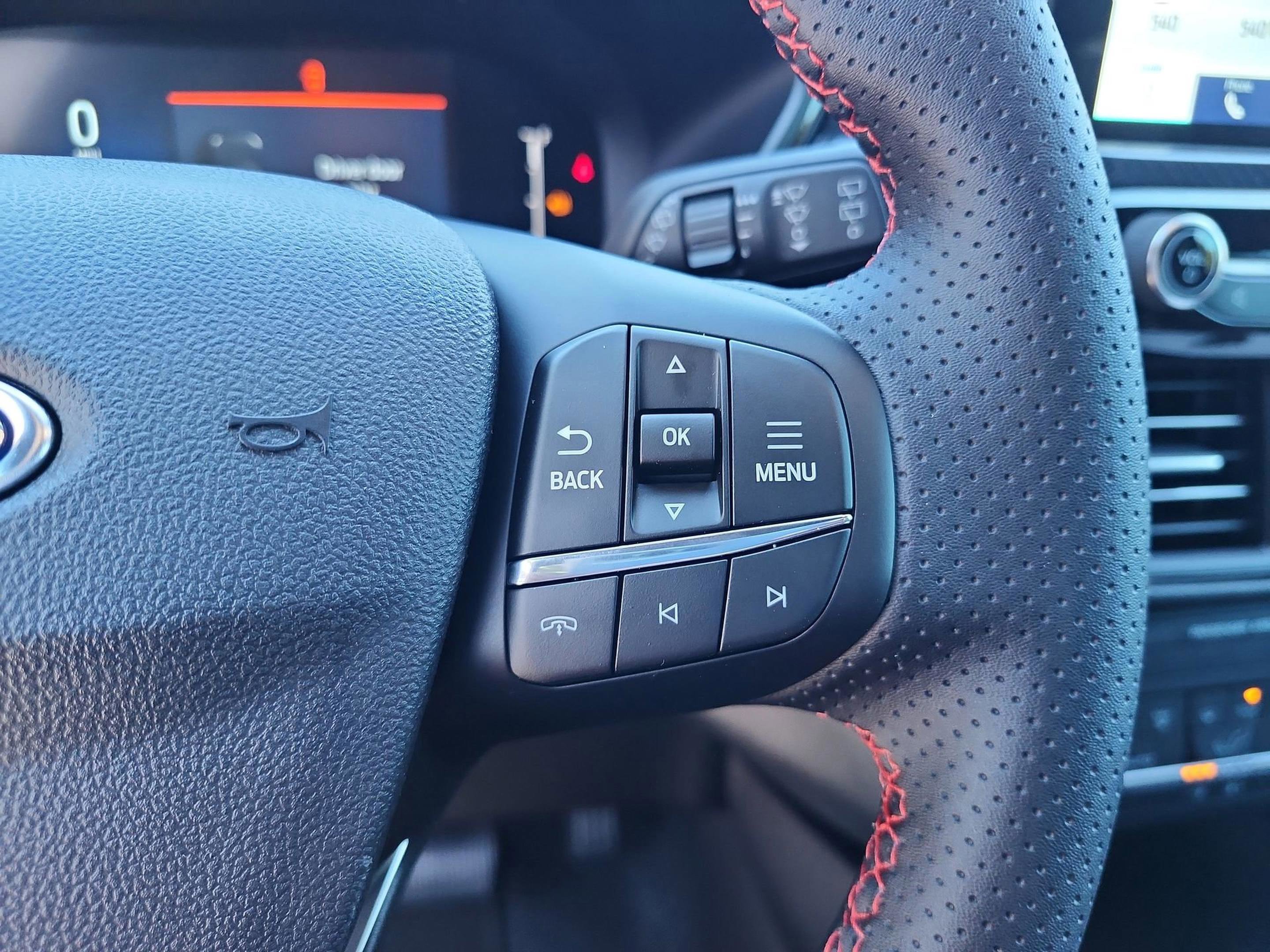 New 2026 Ford Escape ST-Line image 31