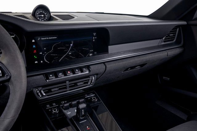 Used 2022 Porsche 911 Carrera GTS w/ Premium Package image 21