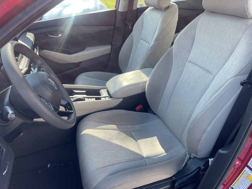 Used 2023 Honda Accord LX image 8