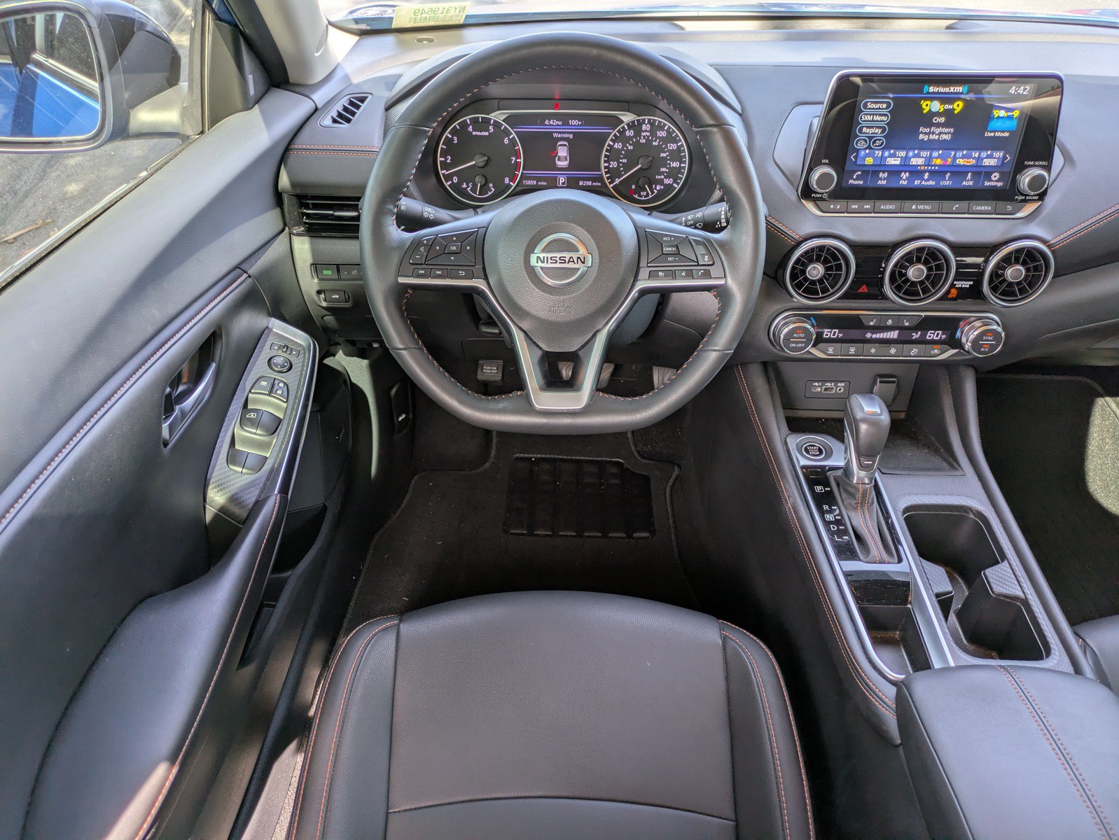 Used 2022 Nissan Sentra SR w/ SR Premium Package FWD image 12