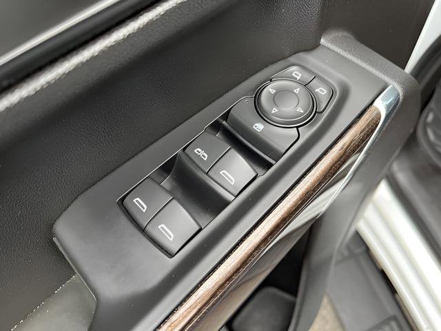 Used 2021 Chevrolet Silverado 1500 LT Trail Boss w/ Bed Protection Package image 11